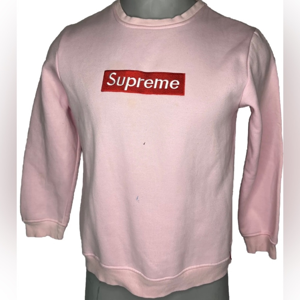 Supreme Woman's Sweatshirt